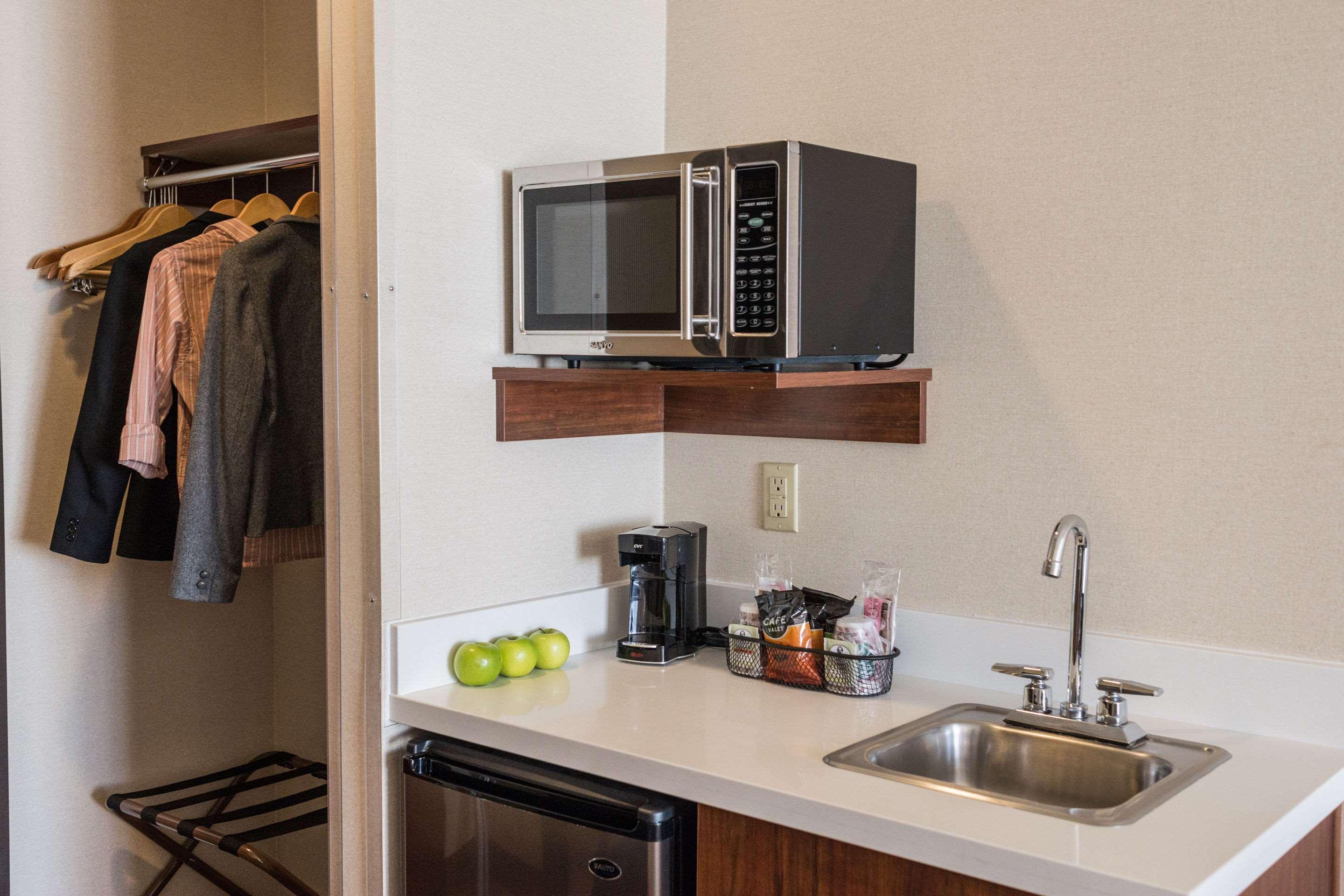 Comfort Suites Springfield-Eugene Εξωτερικό φωτογραφία