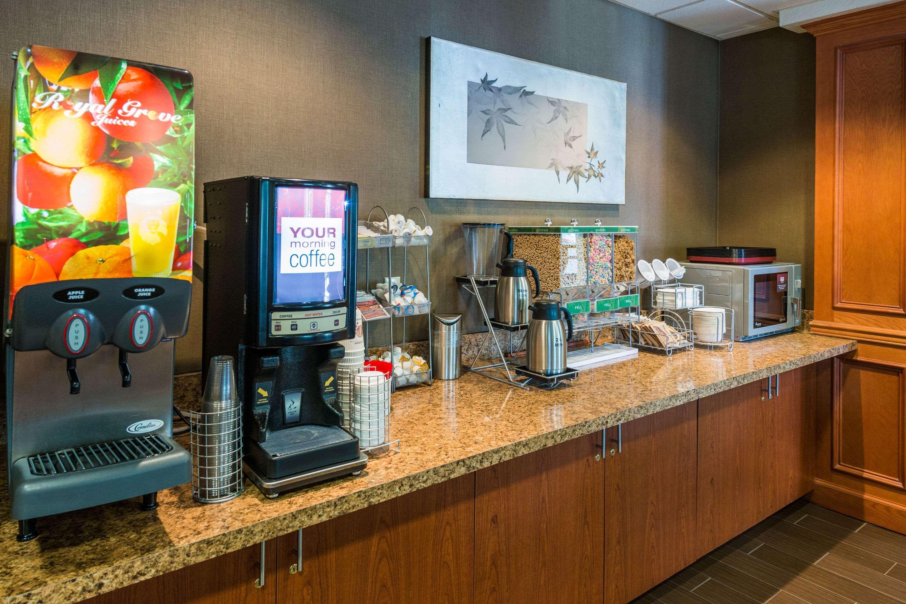 Comfort Suites Springfield-Eugene Εξωτερικό φωτογραφία