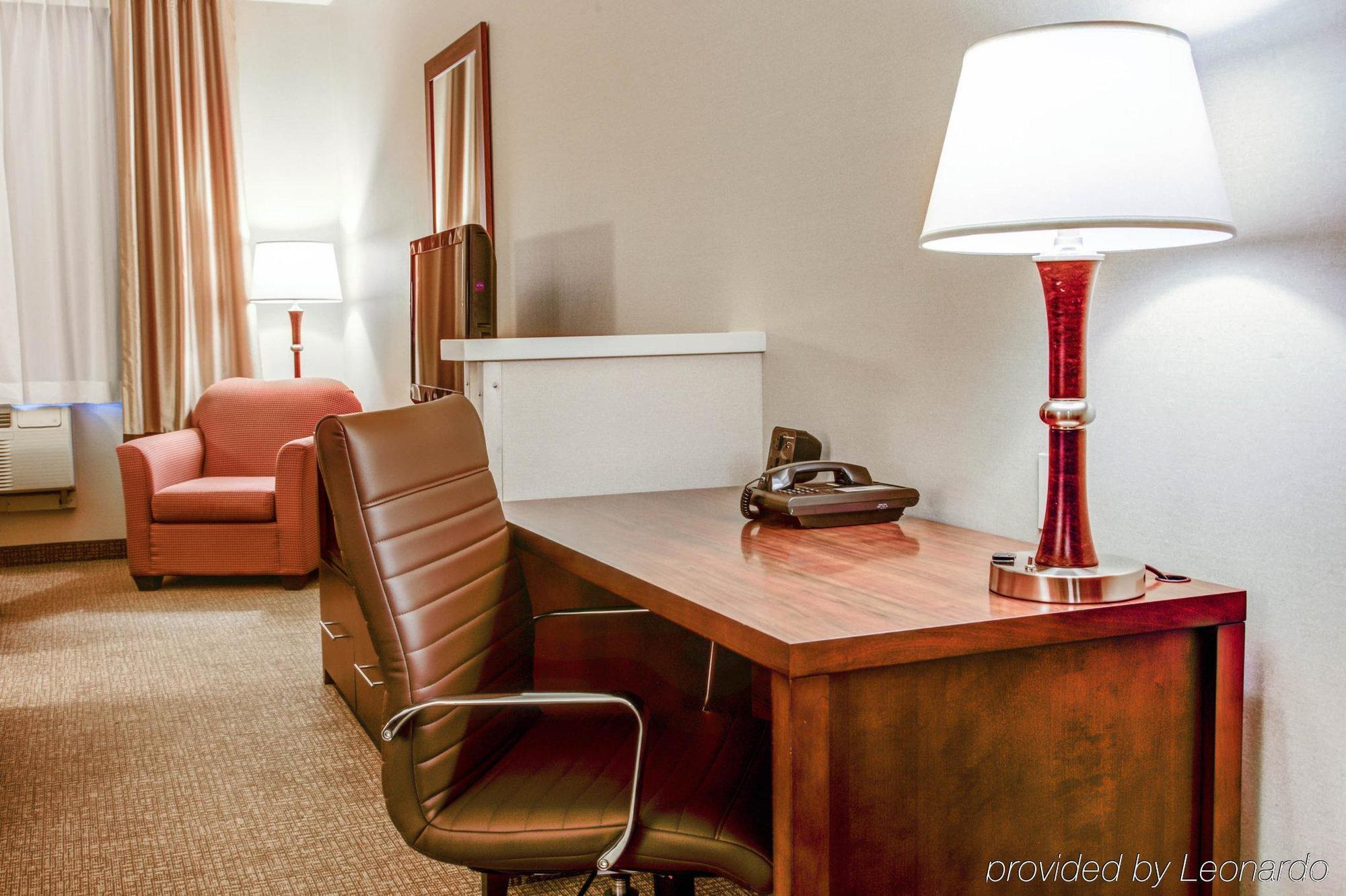 Comfort Suites Springfield-Eugene Εξωτερικό φωτογραφία