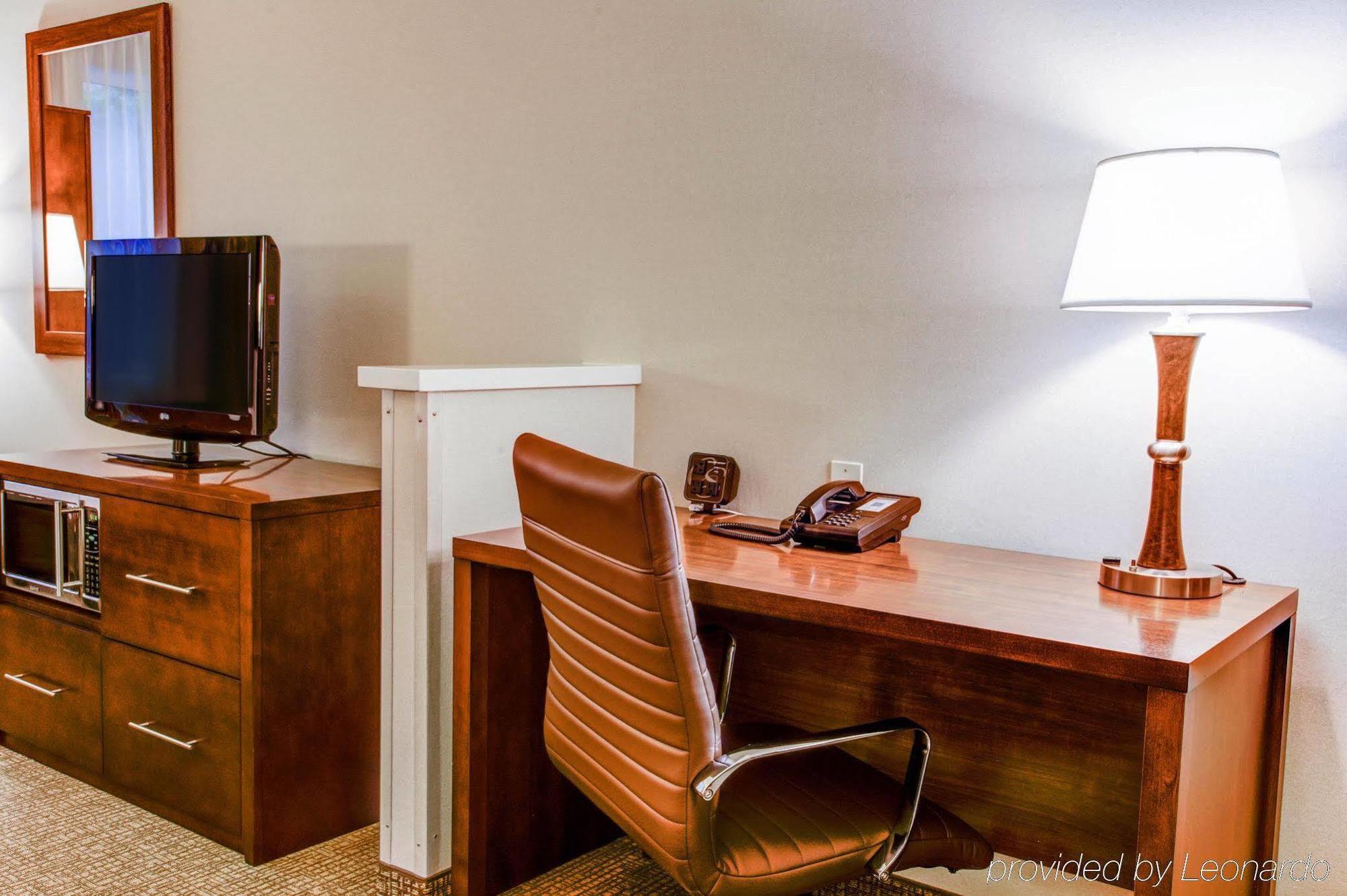 Comfort Suites Springfield-Eugene Εξωτερικό φωτογραφία