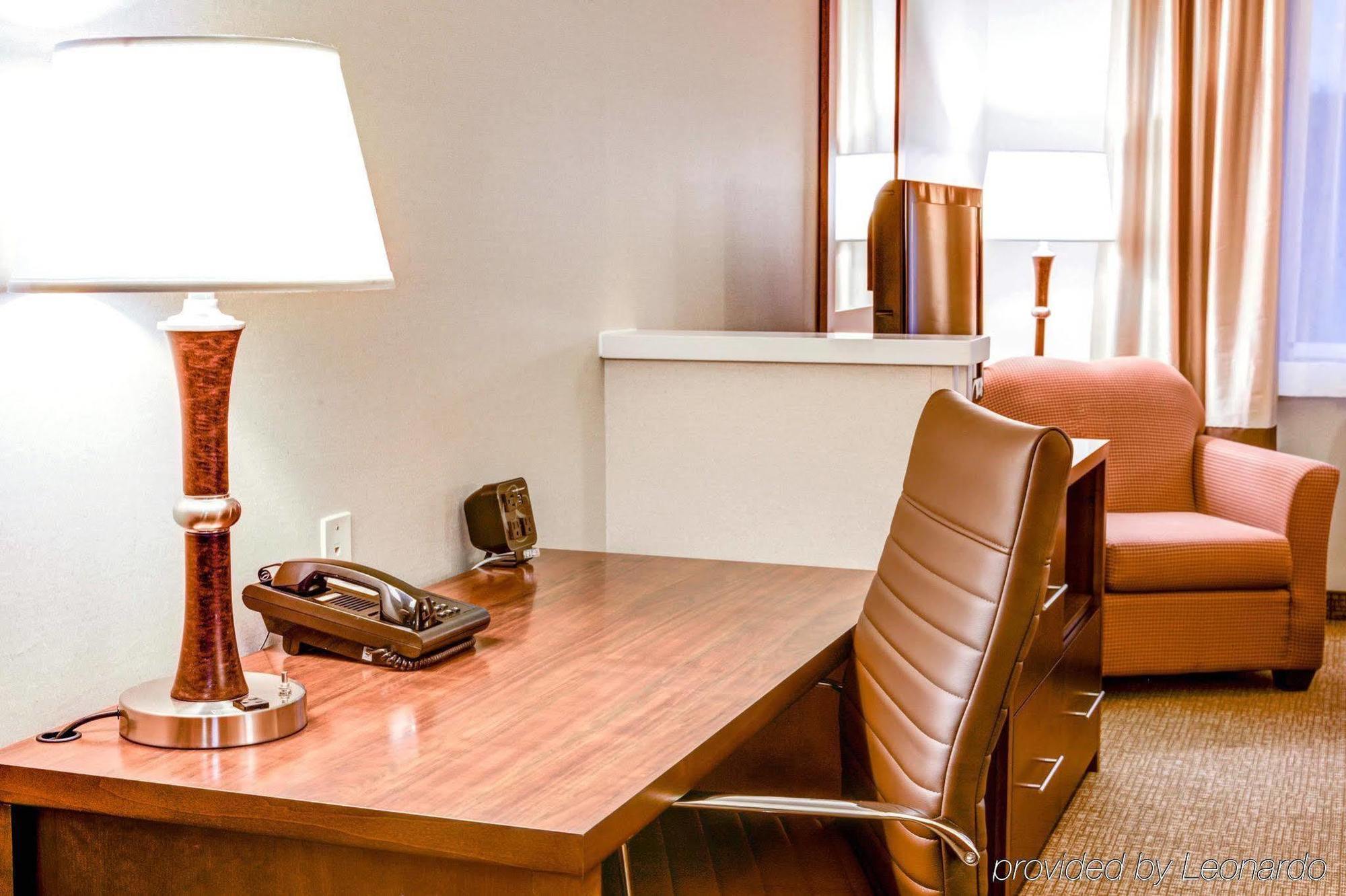 Comfort Suites Springfield-Eugene Εξωτερικό φωτογραφία